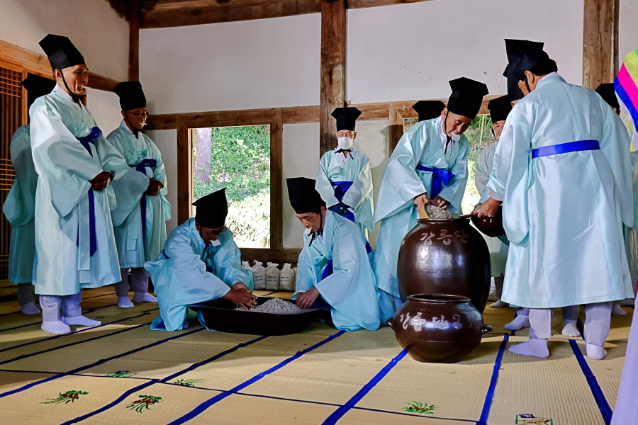 [크기변환]2025 신주빚기 (11).jpg